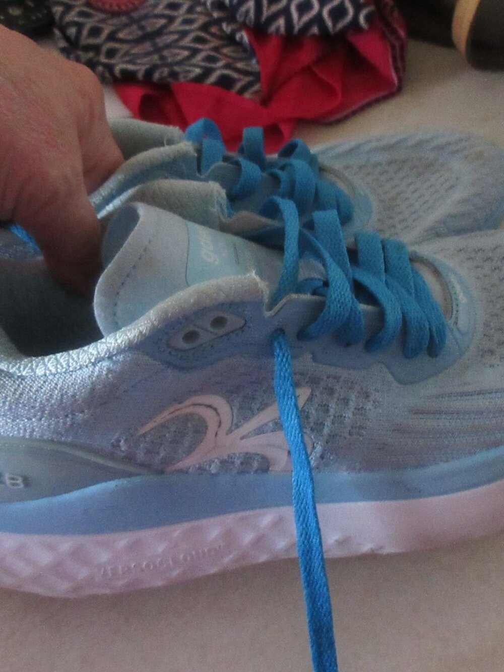 Gdefy Gravity Defyer XLR blue white athletic walking shoes 8.5